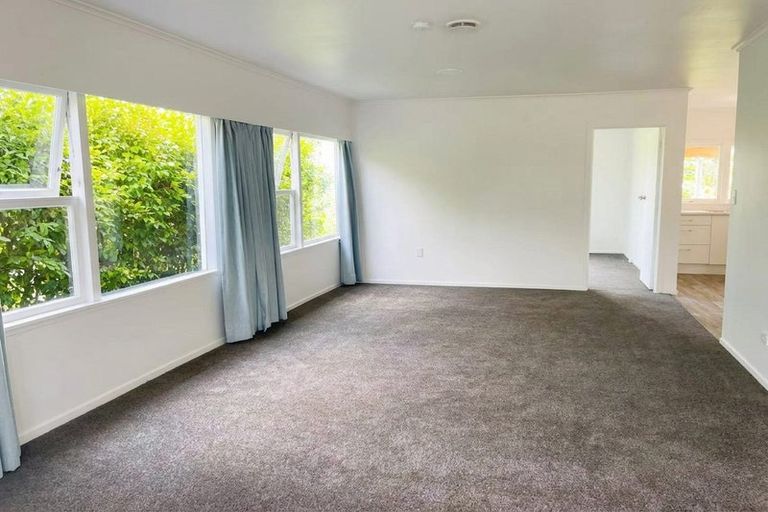 Photo of property in 80 Arran Road, Browns Bay, Auckland, 0630