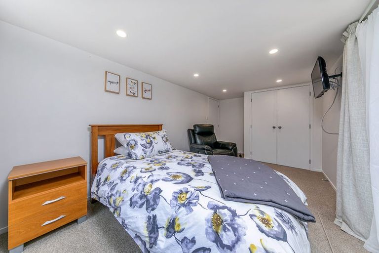 Photo of property in 92 Awanui Rise, Papakura, 2582
