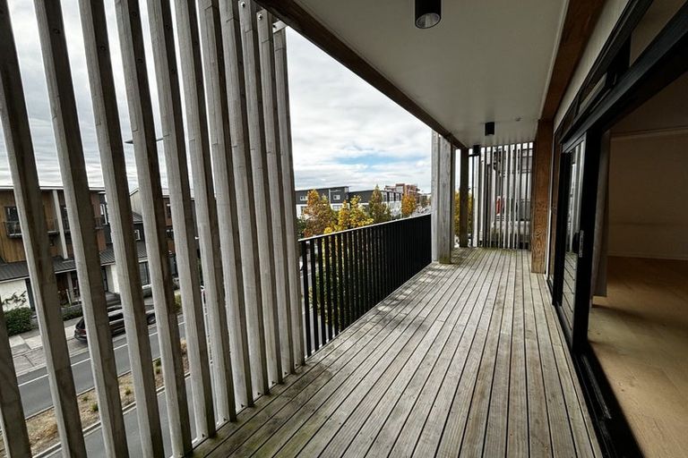 Photo of property in 6/167 Hobsonville Point Road, Hobsonville, Auckland, 0616
