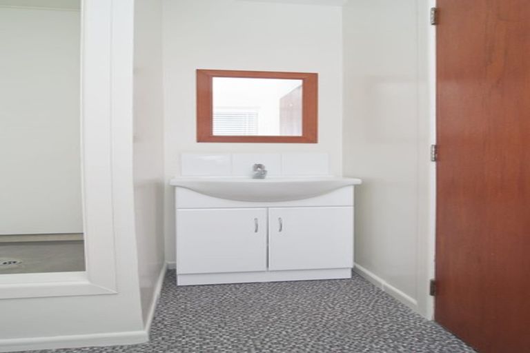 Photo of property in 31 Holly Road, St Albans, Christchurch, 8014