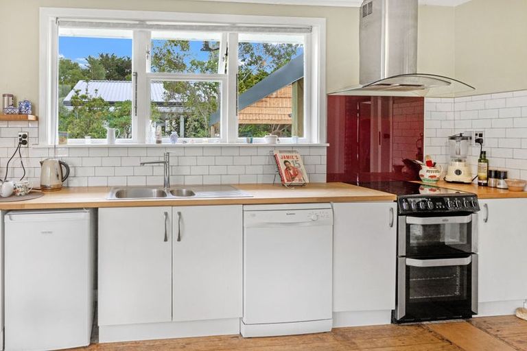 Photo of property in 38 Farm Street, Lumsden, 9730