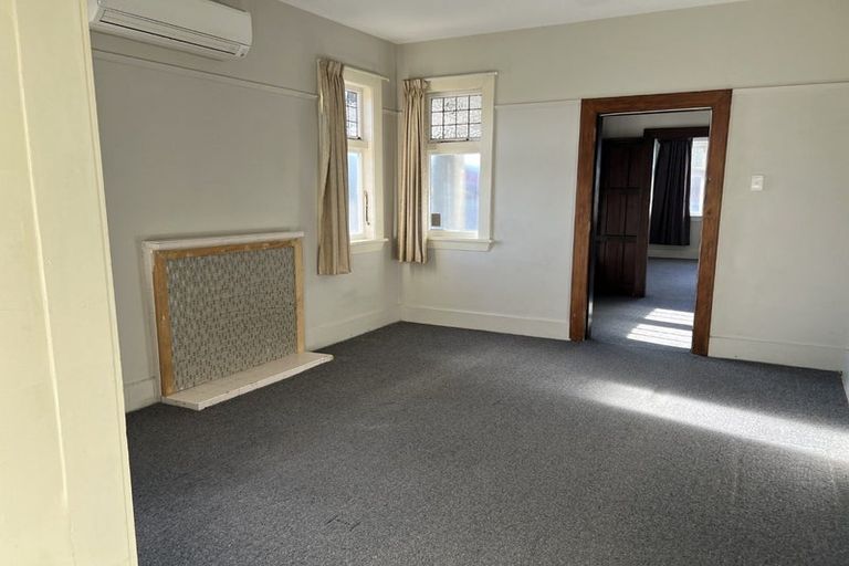 Photo of property in 42 Lyndon Street, Riccarton, Christchurch, 8041