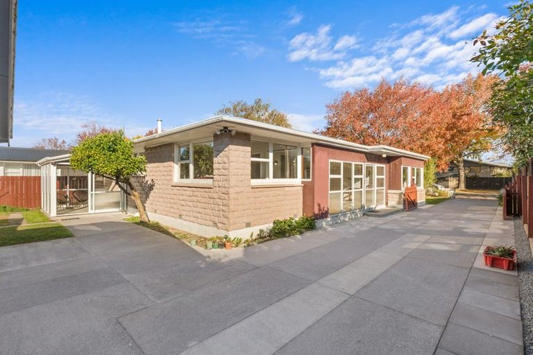 Photo of property in 56 Woodbury Street, Russley, Christchurch, 8042