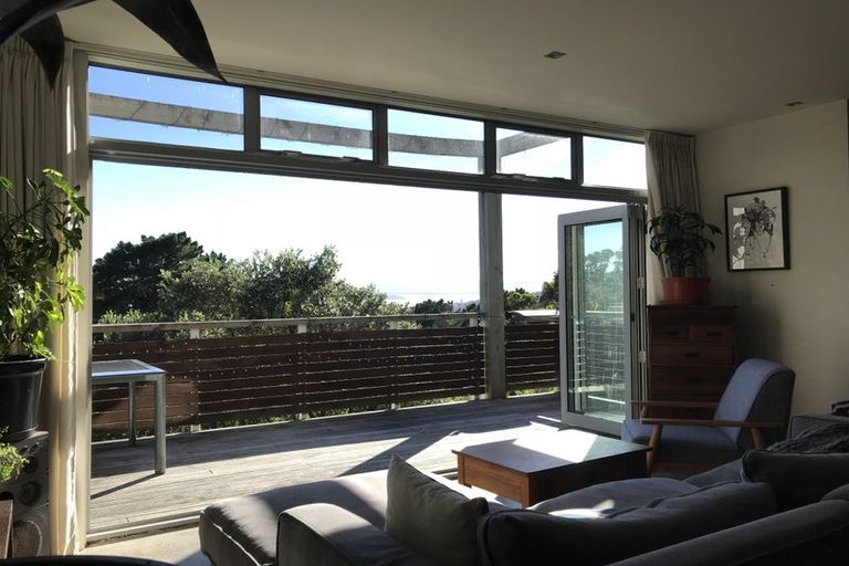 Photo of property in 59u1 Mortimer Terrace, Brooklyn, Wellington, 6021