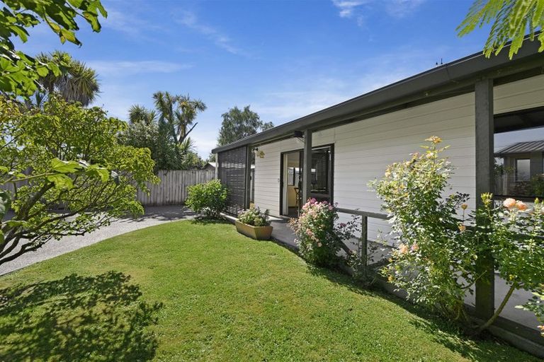 Photo of property in 2/70 Milton Street, Somerfield, Christchurch, 8024