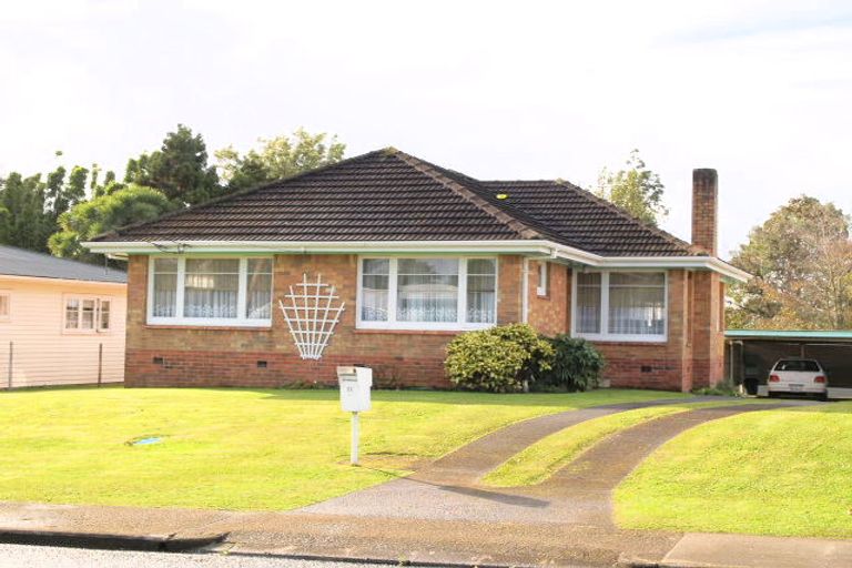 Photo of property in 21 Hallberry Road, Mangere East, Auckland, 2024