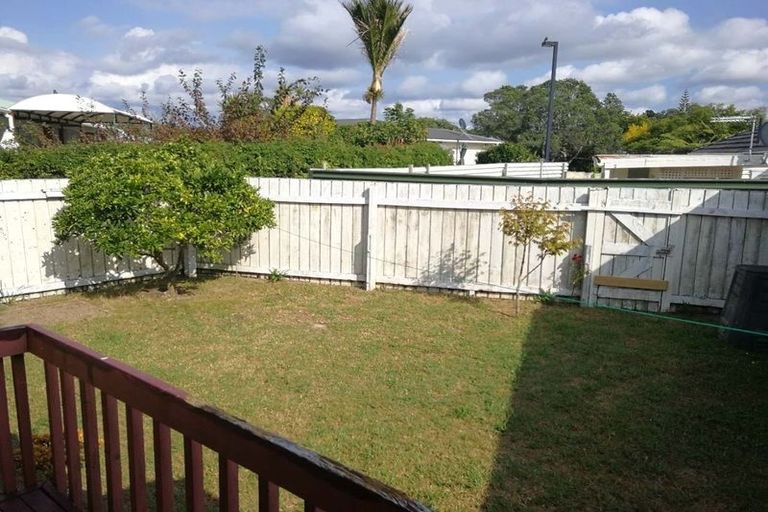 Photo of property in 3/15 Margan Avenue, New Lynn, Auckland, 0600
