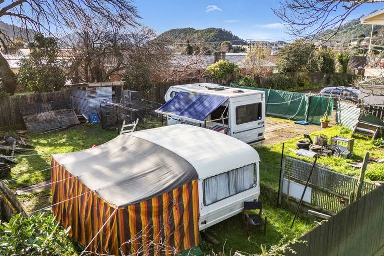 Photo of property in 37b Devon Street, Picton, 7220