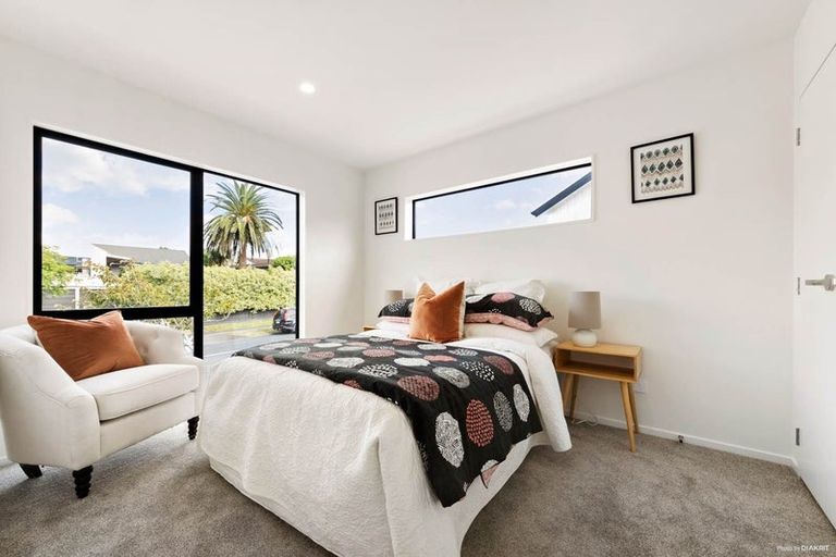 Photo of property in 2 Kahiwi Drive, Lower Shotover, 9304
