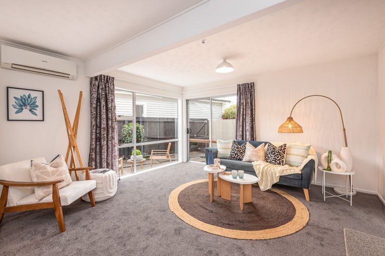 Photo of property in 2/44 Alexandra Street, Richmond, Christchurch, 8013