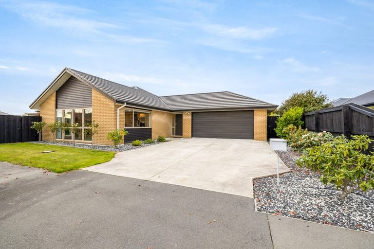 Photo of property in 30 Te Whenu Crescent, Marshland, Christchurch, 8083