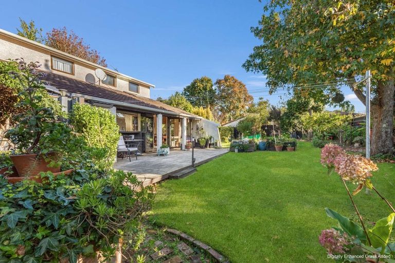 Photo of property in 19 Ashburn Lane, Awapuni, Palmerston North, 4412