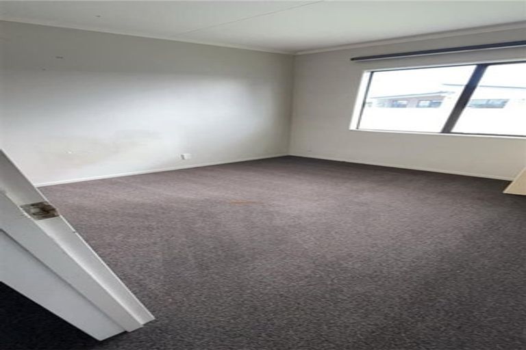 Photo of property in 30 Ngata Street, Palmerston North, 4410