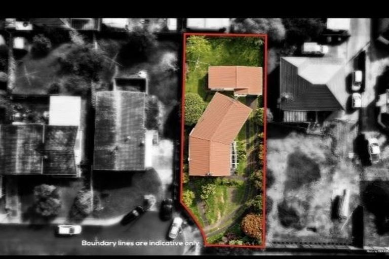 Photo of property in 16 Hollinbrigg Place, Manurewa, Auckland, 2102