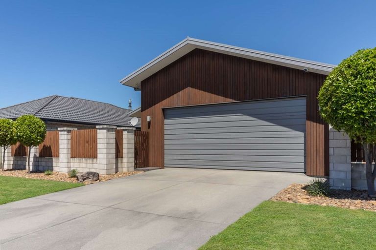 Photo of property in 5 Hebe Crescent, Papamoa Beach, Papamoa, 3118