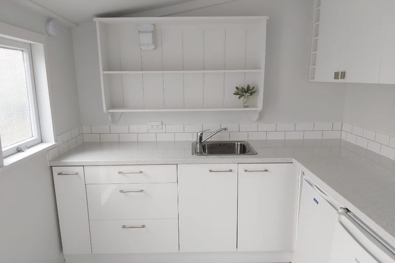 Photo of property in 93 Constable Street, Newtown, Wellington, 6021