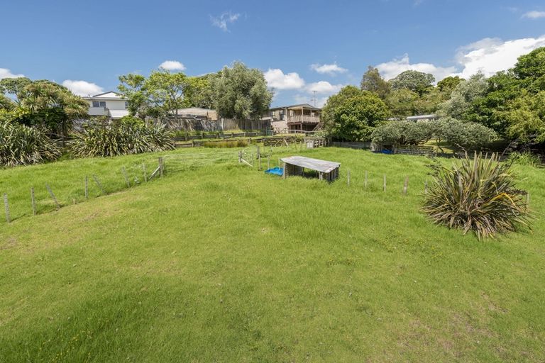 Photo of property in 147 Forest Hill Road, Henderson, Auckland, 0612