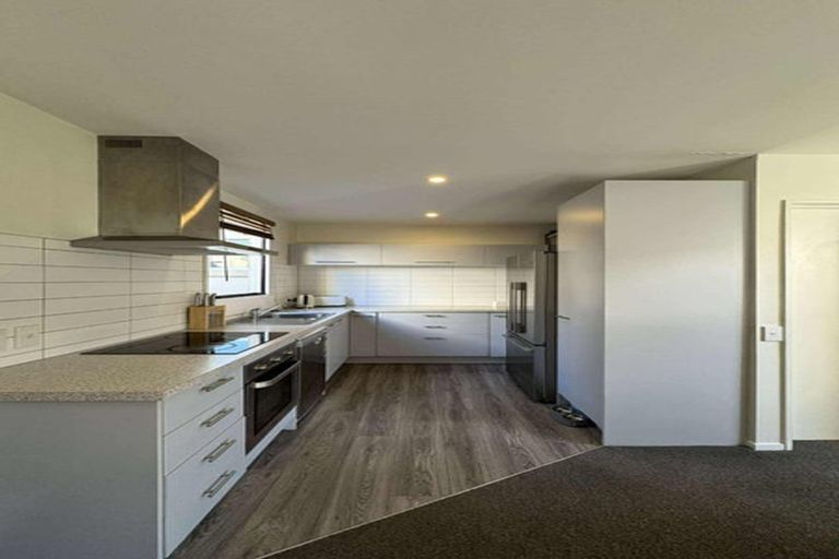 Photo of property in 3/16 Derby Street, St Albans, Christchurch, 8014