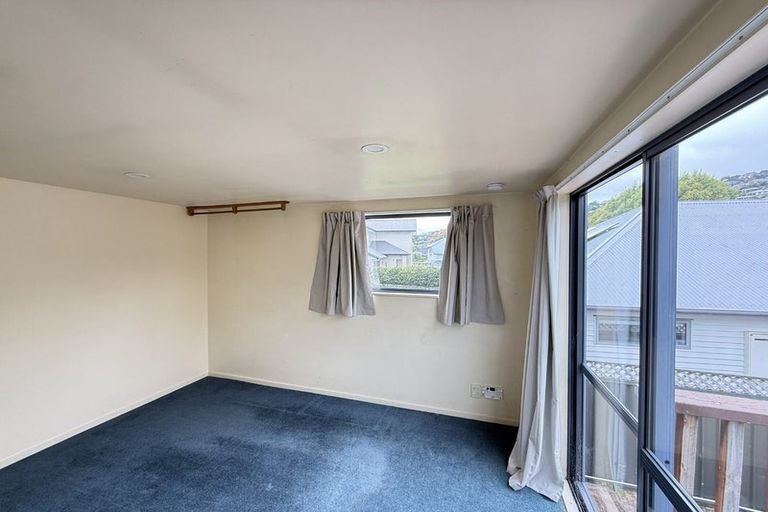 Photo of property in 35 Eastern Terrace, Beckenham, Christchurch, 8023