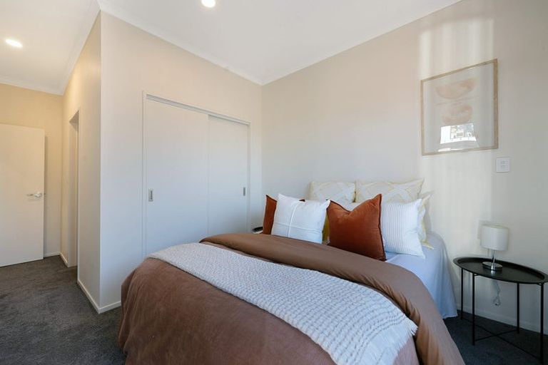 Photo of property in 22b Toru Street, Te Atatu Peninsula, Auckland, 0610