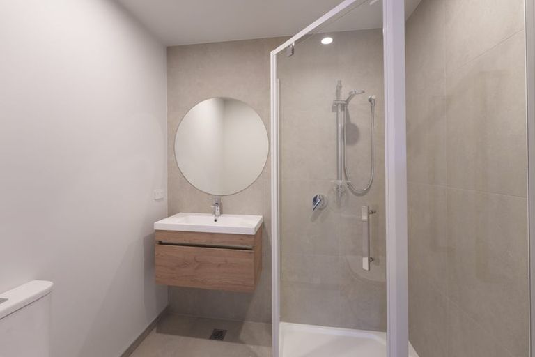 Photo of property in 2/40 Shirley Road, Shirley, Christchurch, 8013