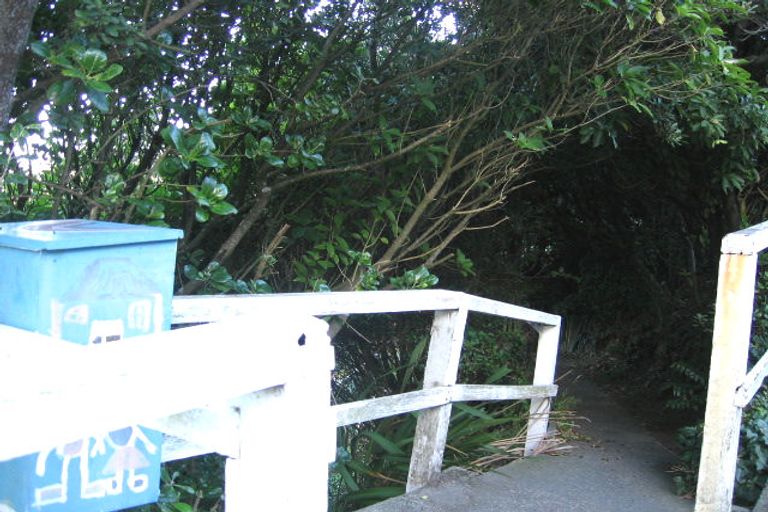 Photo of property in 15 Thane Road, Roseneath, Wellington, 6011