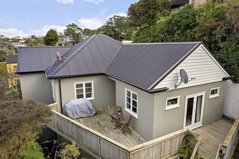 Photo of property in 41 Burma Road, Khandallah, Wellington, 6035