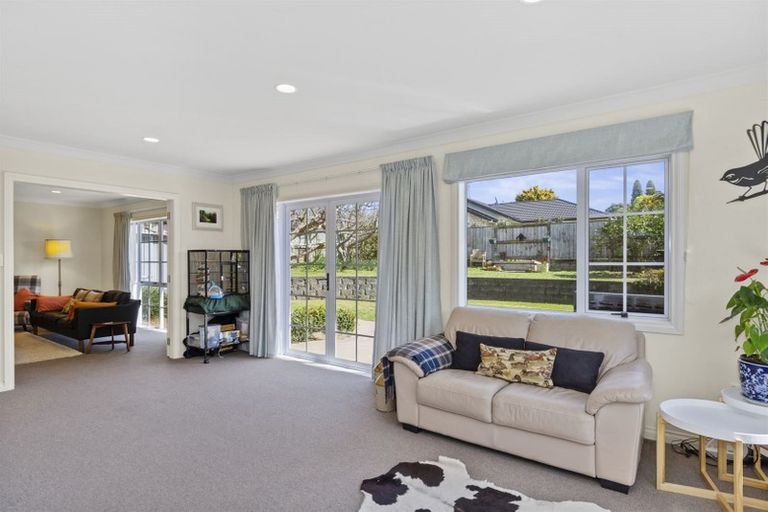 Photo of property in 60 Raukawa Drive, Bethlehem, Tauranga, 3110