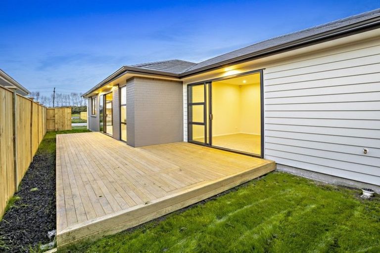 Photo of property in 26 Sapwood Crescent, Takanini, 2110