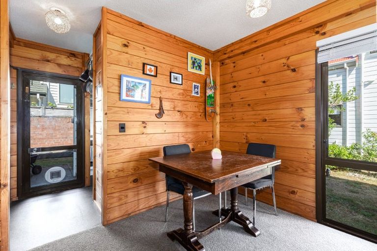 Photo of property in Princeton Gardens, 12/58 Cuba Street, Petone, Lower Hutt, 5012