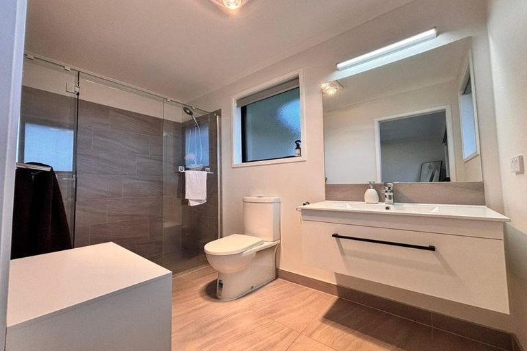 Photo of property in 23 Rowles Road, Pukekohe, 2120