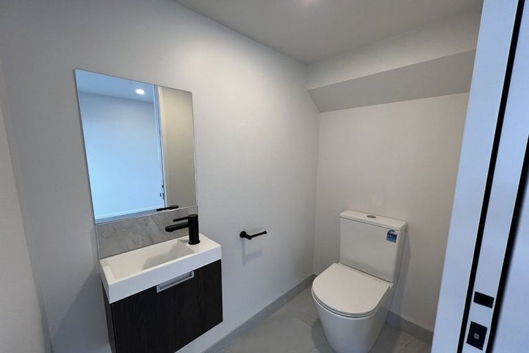 Photo of property in 3/14 Rutherford Street, Woolston, Christchurch, 8023