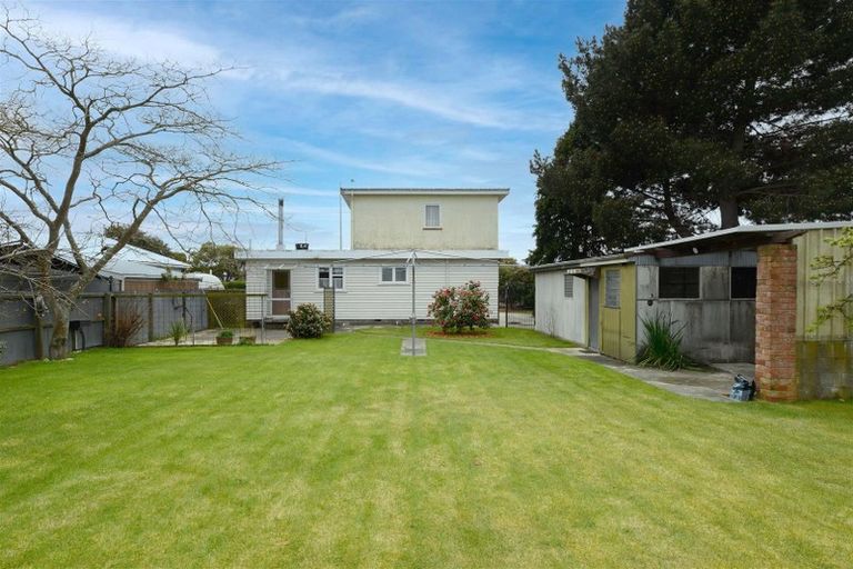 Photo of property in 8 Travis Road, Burwood, Christchurch, 8083
