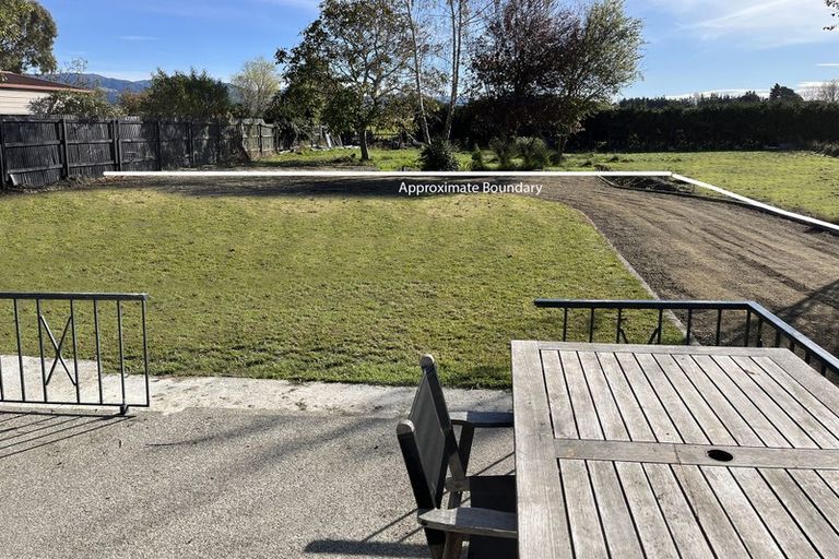 Photo of property in 60 Timaru Road, Waimate, 7924