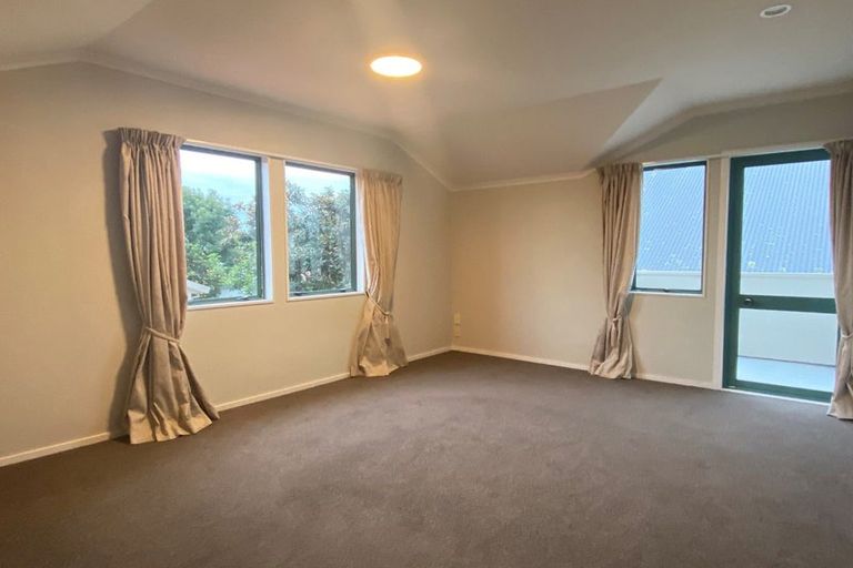 Photo of property in 5 Edgecumbe Way, Tauranga, 3110