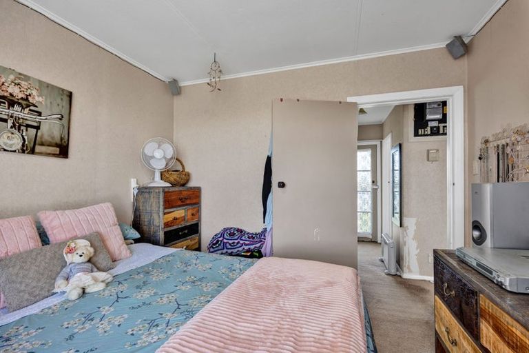 Photo of property in 325 Matangara Road, Hawera, 4672