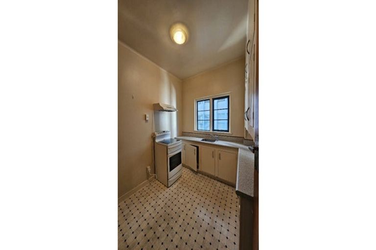 Photo of property in Westhaven Apartments, 127u8 Molesworth Street, Thorndon, Wellington, 6011
