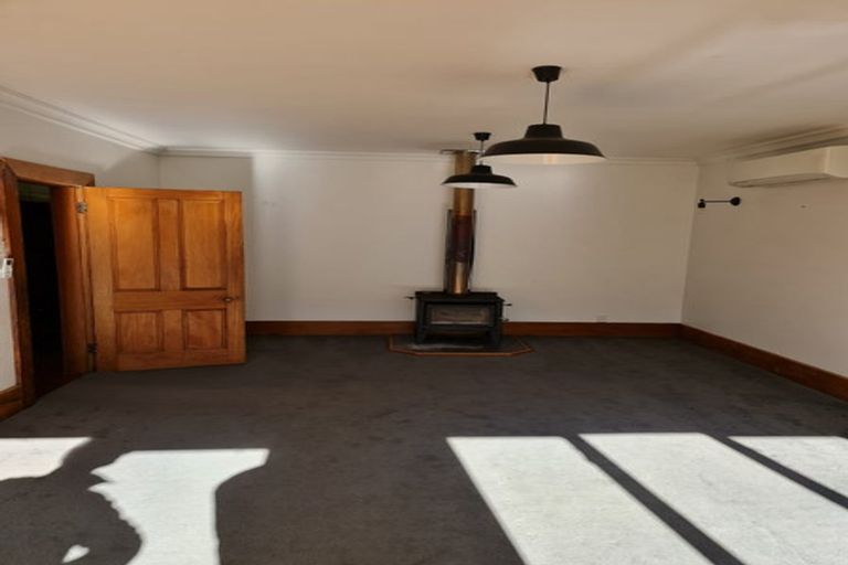 Photo of property in 23 Tilley Road, Paekakariki, 5034