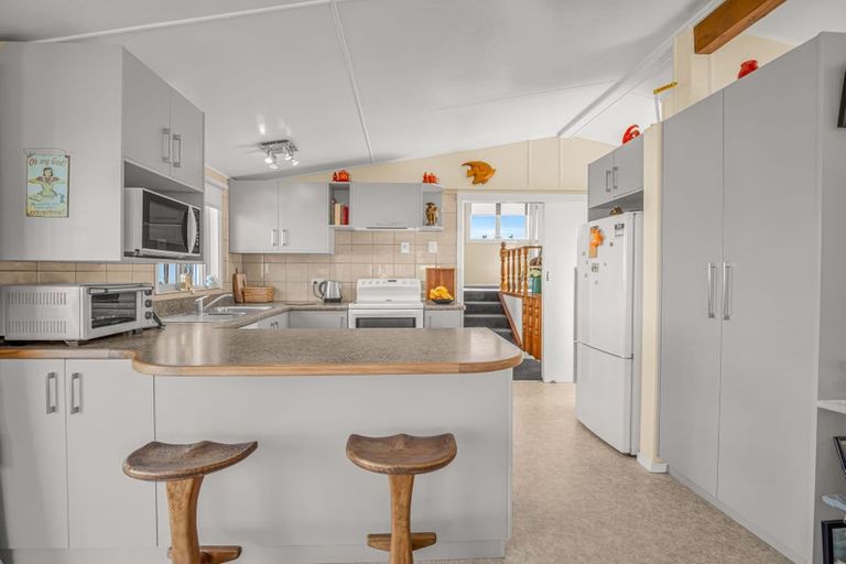 Photo of property in 447 Hoturoa Street, Kawhia, 3889