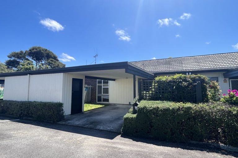 Photo of property in 9/160 Ruahine Street, Roslyn, Palmerston North, 4414
