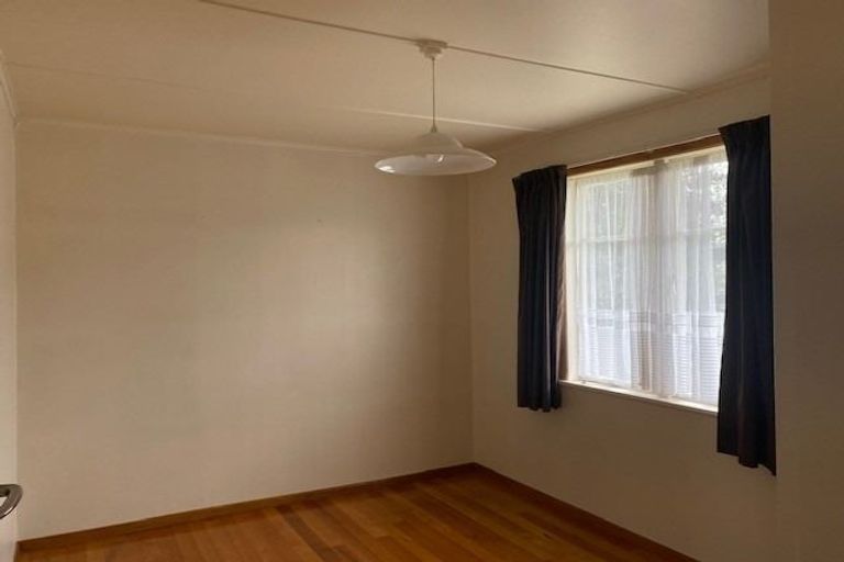 Photo of property in 71 Napier Road, Havelock North, 4130