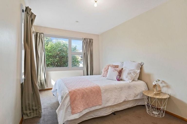 Photo of property in 5 Ketton Place, St Albans, Christchurch, 8052