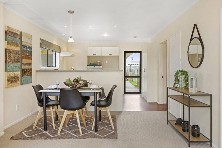 Photo of property in 32 Grosvenor Street, Cambridge, 3434