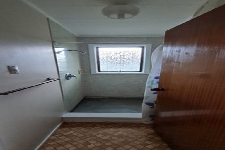 Photo of property in 61 Viewmont Drive, Harbour View, Lower Hutt, 5010