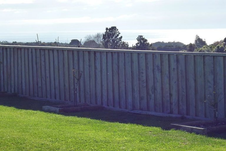 Photo of property in 1 Wilson Road, Urenui, 4375