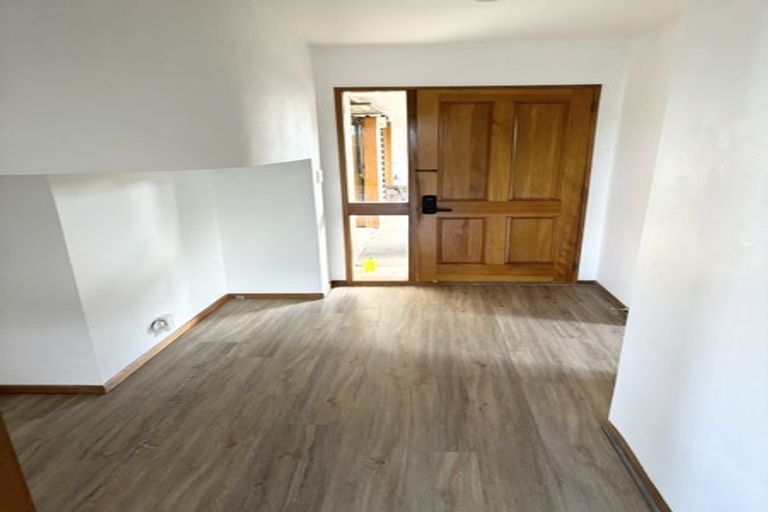 Photo of property in 9 Wynand Place, Sockburn, Christchurch, 8042