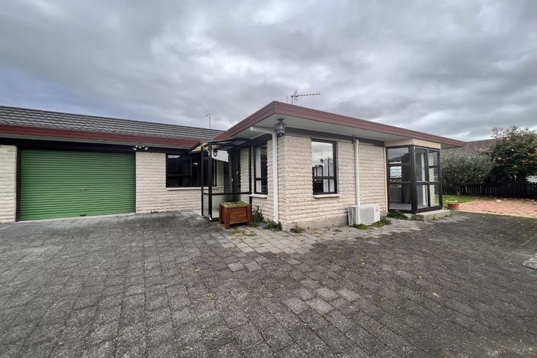 Photo of property in 221b Queen Street, Pukekohe, 2120