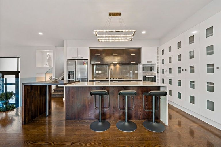 Photo of property in 52 Corricvale Way, Northcross, Auckland, 0630