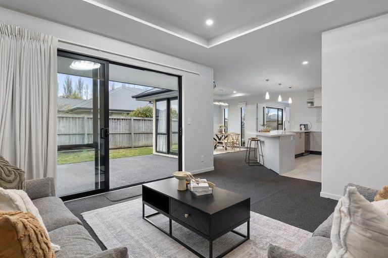 Photo of property in 44 Bronco Drive, Aidanfield, Christchurch, 8025