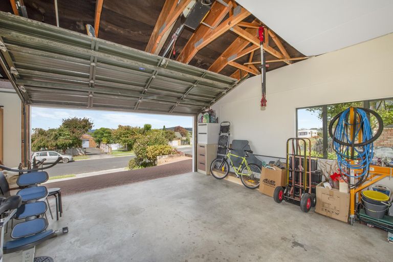 Photo of property in 15 Loveridge Place, Morrinsville, 3300